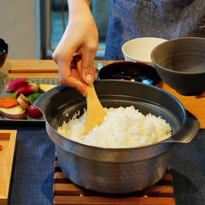 Reiskochtopf Yukihira Edelstahl-Reiskocher mit Glasdeckel von Hario